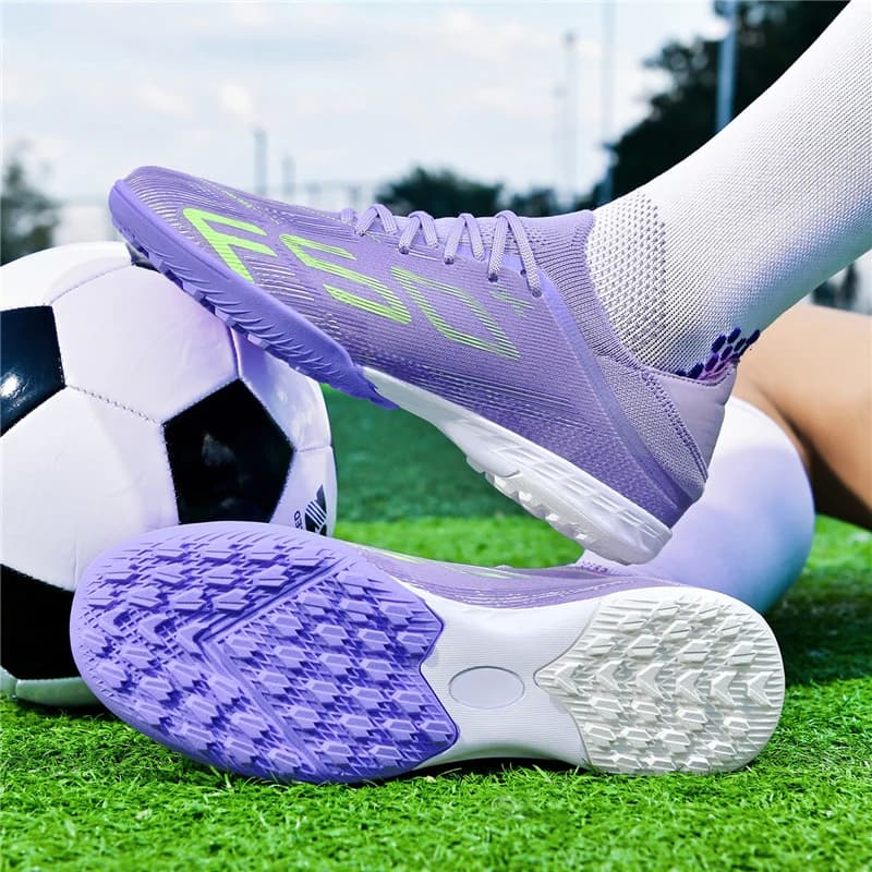 Neue Herren-Fußballschuhe Rutschfeste Indoor-Futsal-Stiefel Rasenplatz-Schuhe Hochwertige Sneakers Meistverkaufte High-Top Outdoor-Schuhe