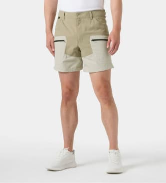 Helly Hansen für Herren. 34585 Kurze Hosen Hp Calvi grün (32), Lässig, Sportlich, Nylon, Multisport